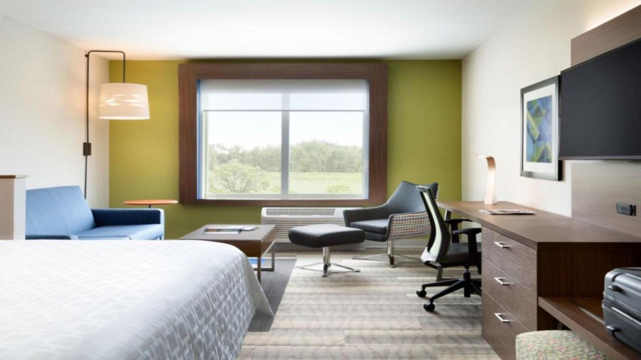 Holiday Inn Express & Suites - Canton By Ihg Buitenkant foto